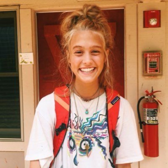 GRANOLA GIRL MYSTERY BOX - Picture 7 of 9